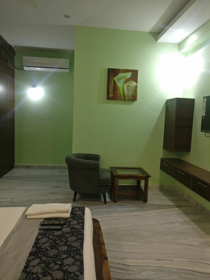 Misty Lake Guest House Hyderabad Eksteriør billede