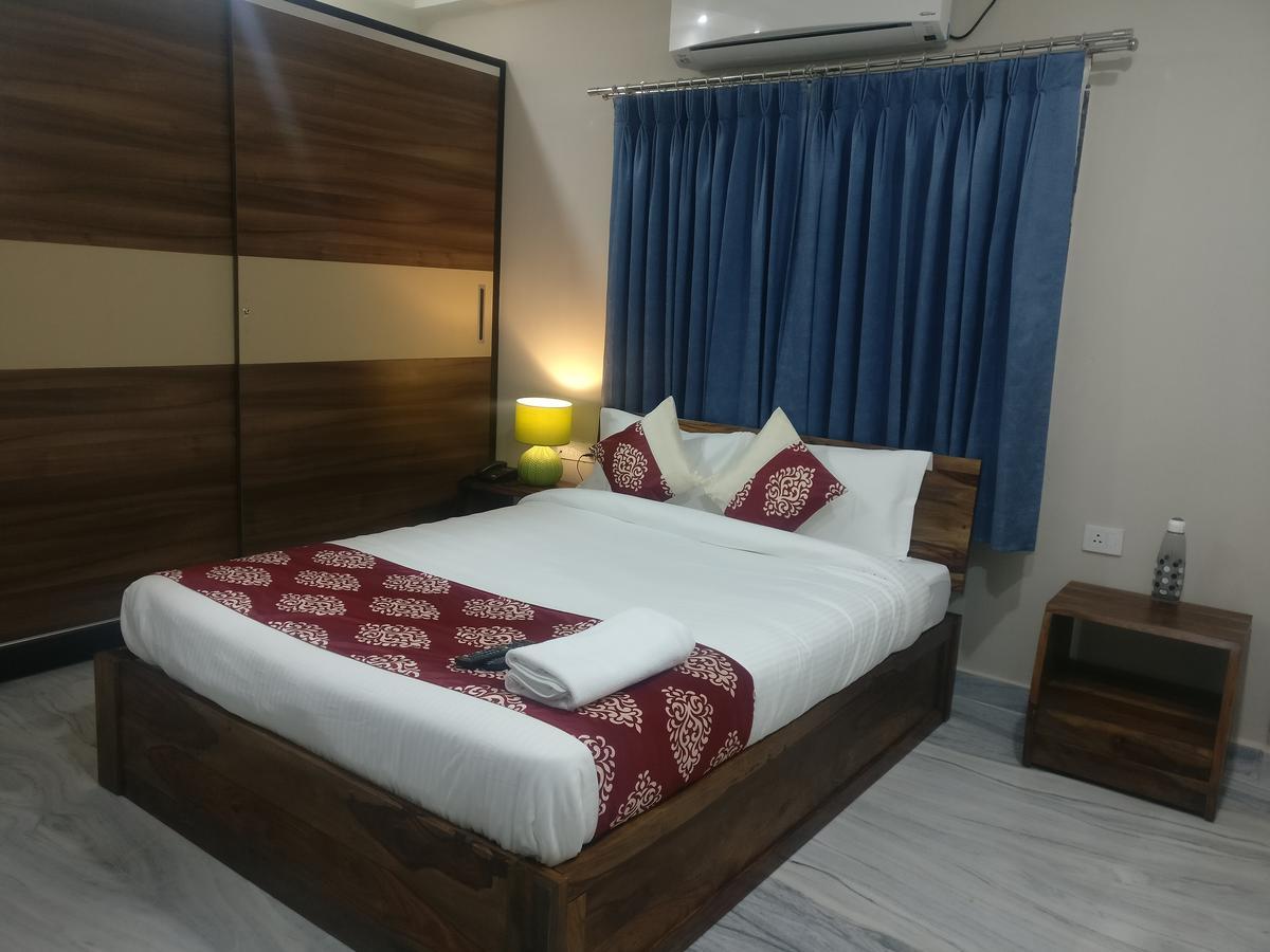 Misty Lake Guest House Hyderabad Eksteriør billede